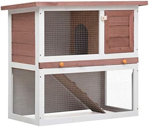 Single door brown wood pet lodge