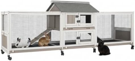 Large mobile hutch with double runs